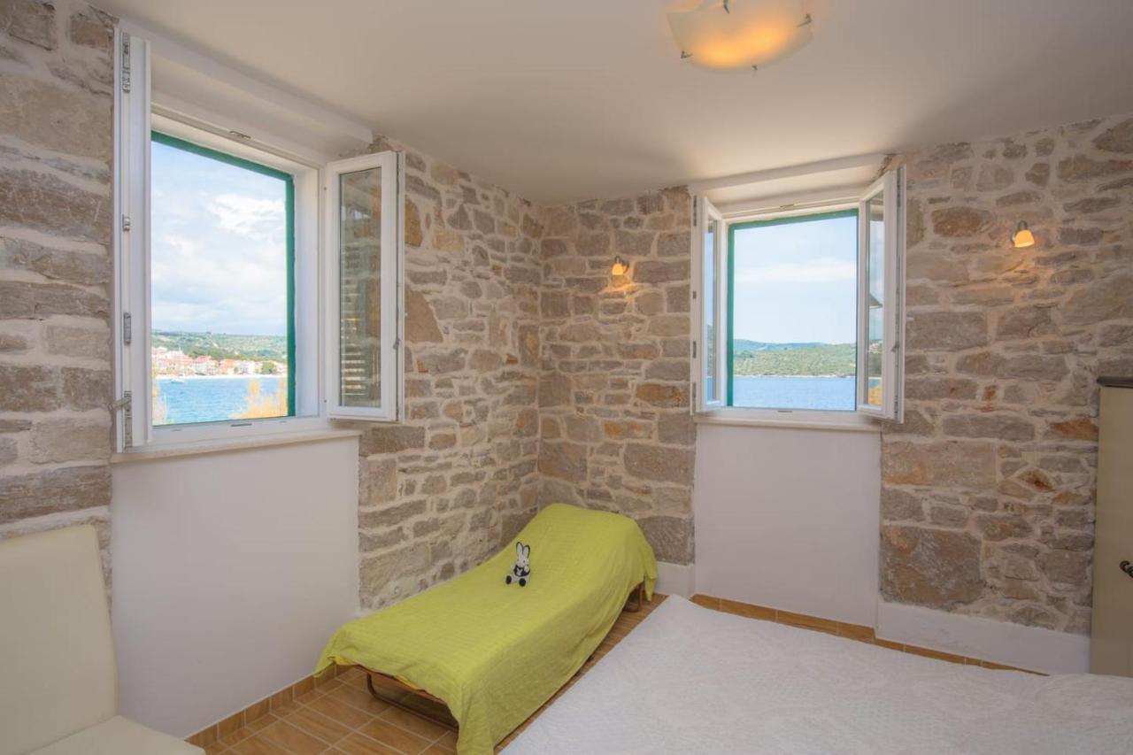 Mall Holiday home Primosten